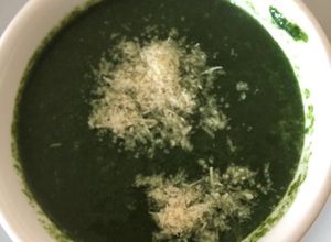 Una foto de Sopa de espinacas