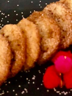 भगरीचे उपवासाचे अनारसे (bhagarche anarase recipe in marathi) रेसिपी चे मुख्य फोटो 