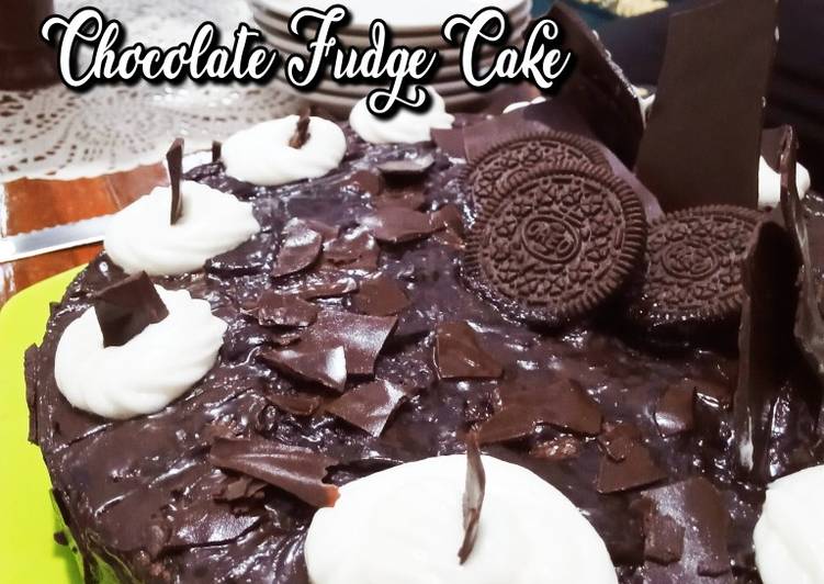 Chocolate Fudge Cake 🥧🍫