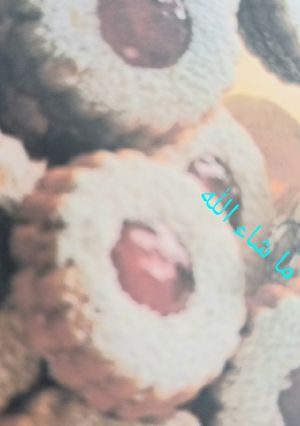 صورة لوصفة حلقات المربى النمساوية