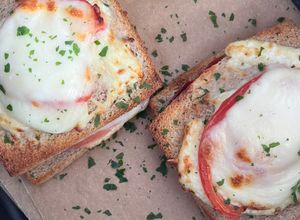 Une photo de Croque mr à l’italienne à l’air fryer