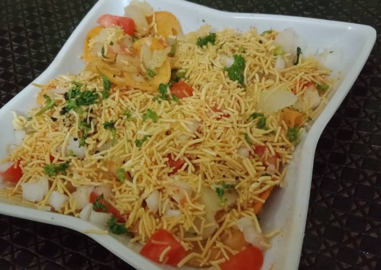 Recipe of Favorite Khasta Papdi chaat