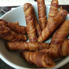 A picture of My large pigs in blankets😁.