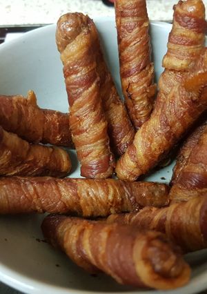 A picture of My large pigs in blankets😁.