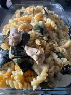 Une photo de Pâtes courgette poulet curry au Cookéo