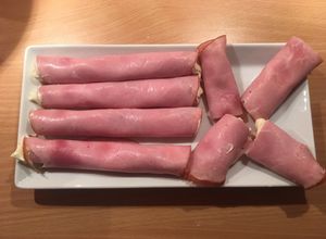 Tormás sonkatekercs recept fotója