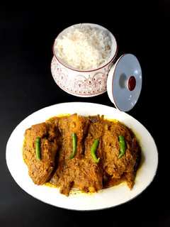 সরিষা দিয়ে পোয়া মাছ রেসিপির প্রধান ছবি