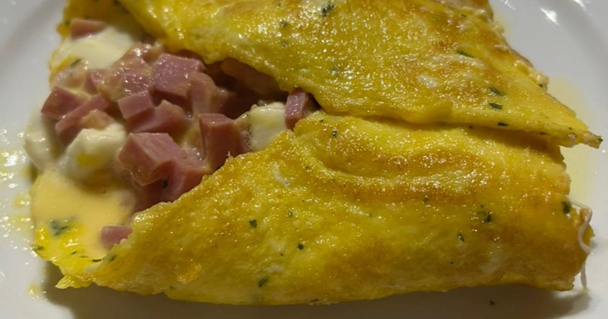 Ricetta Omelette prosciutto e mozzarella di chiara Cookpad