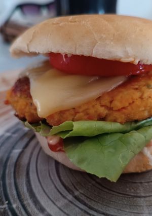 Una foto de Hamburguesas de garbanzos y calabaza 🎃🧡
