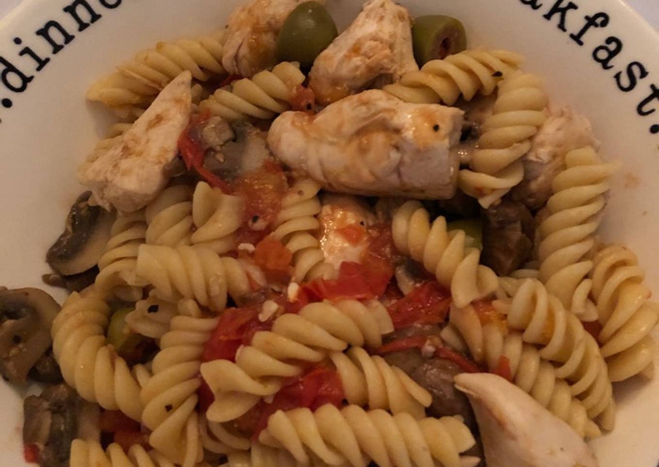 Mediterranean chicken pasta