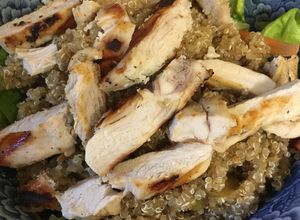 Foto de Salada de frango e quinoa