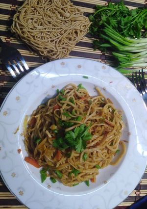 A picture of Egg fried noodles.