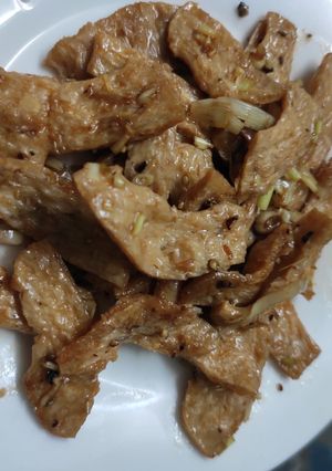 Hình của món Heo chay xào sả.