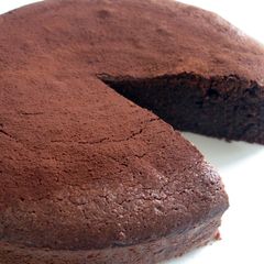 A picture of Super Easy ‘Flourless’ Chocolate Almond Cake.