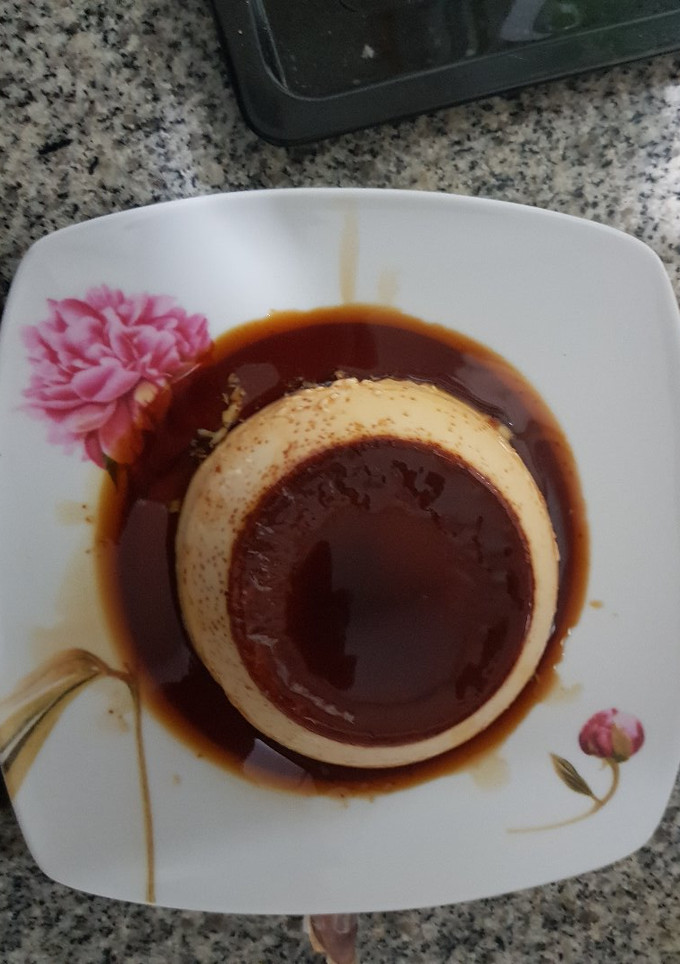 Una foto de Flan de piña  6º