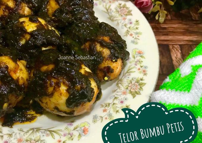 Anti Ribet, Buat Telor Bumbu Petis Anti Gagal