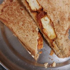 A picture of Paneer sandwich.