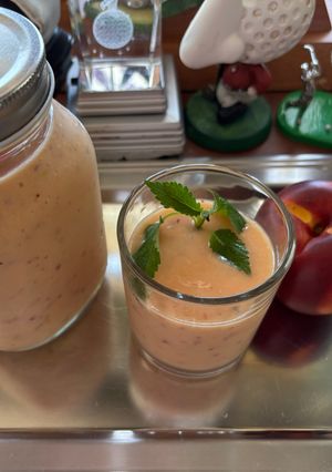 A picture of Peach Smoothie (Sinh tố Đào).