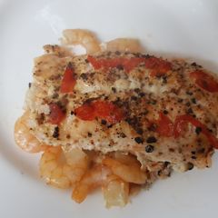 A picture of My Chilli Garlic Salmon and king Prawn Bake.