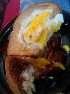 A picture of Egg in a nest.