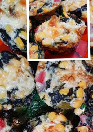Una foto de Muffins de acelga y choclo con jamón y queso