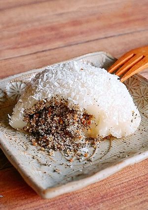 椰蓉麻糬(黑芝麻花生餡) 的食譜成品照片