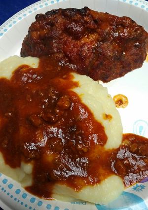 A picture of Meatloaf and Mashed Potatoes.