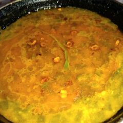 A picture of Saag dal.