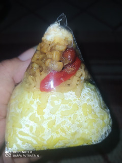 Foto resep Nasi kuning tumpeng mini ala ala