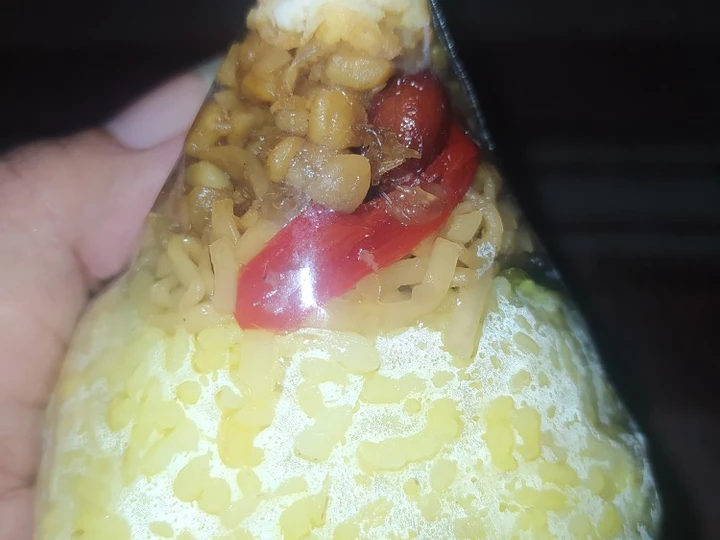 Cara Mudah Membikin Resep Nasi kuning tumpeng mini ala ala yang Enak Banget Anti Ribet, Lezat Sekali