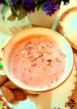 A picture of Kashmiri Tea.