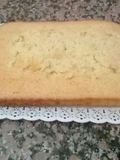Una foto de Budín húmedo de naranja y manzana sin manteca
