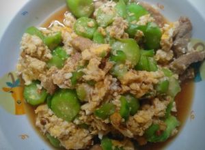 รูปของ ผัดบวบใส่ไข่หมู