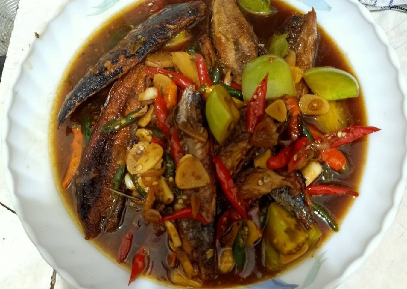 Ikan tongkol besek kecap