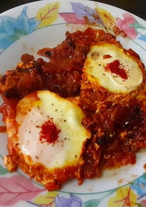 A picture of Shakshuka.