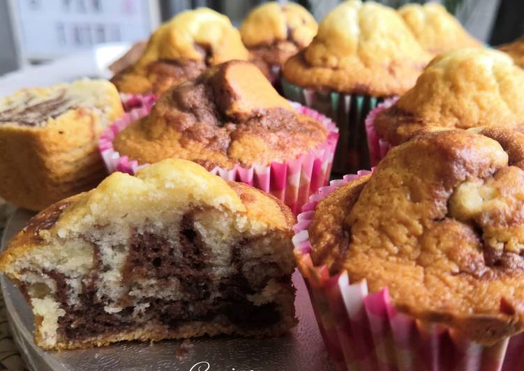 Maniere simple a Preparer Rapide Muffins Zébrés Chocolat/Vanille