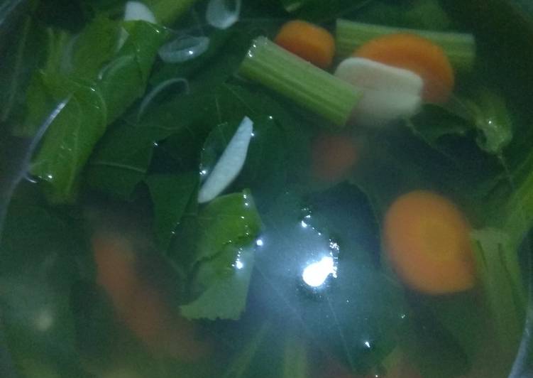 Sayur bening daun sawi