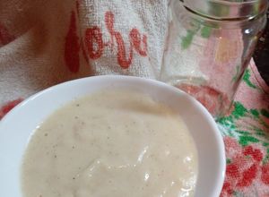 Una foto de Crema de maizena apta para bebés