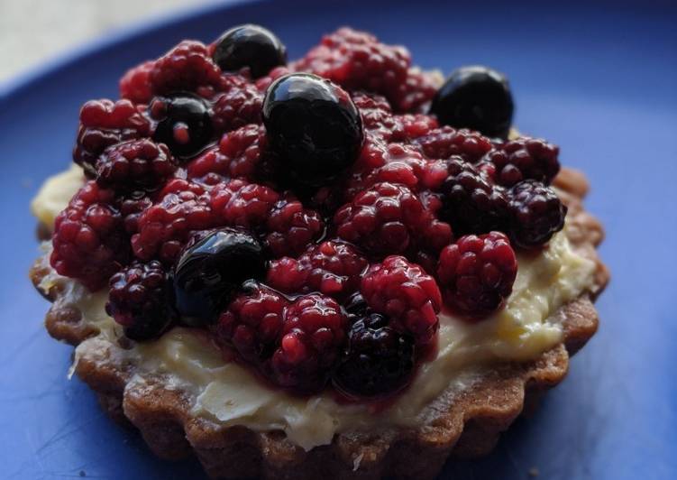 Recipe of Speedy Berry tarts