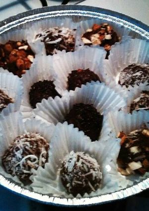 Una foto de Soyarmony trufas crudiveganas