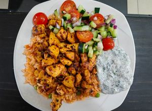 Una foto de Pollo Griego
