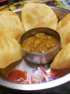 নান পুরি(Nanpuri recipe in bengali) রেসিপির প্রধান ছবি