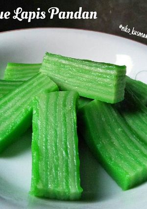 Foto resep Kue Lapis Pandan 🍰