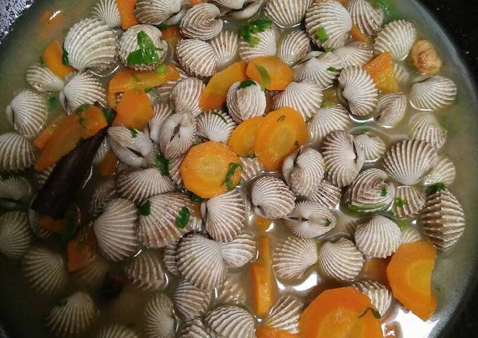 Resep Sup Kerang Bumbu Rempah oleh Dwi Oktarina - Cookpad