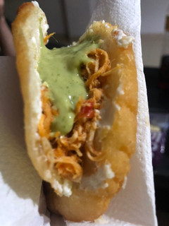 Una foto de Arepas de pollo (en Mambo)