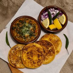 A picture of Pav bhaji.