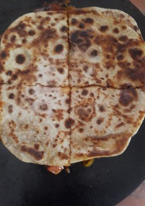 A picture of Pizza paratha.
