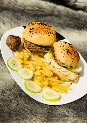 A picture of Beef burger.