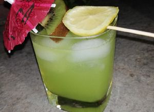 Foto principal de Kiwiquila Cóctel🥝🥃