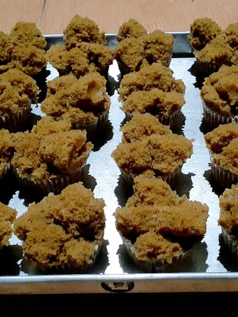 Cara Mudah Menyiapkan Resep Bolu kukus gula merah mekar yang Lezat Anti Ribet, Lezat